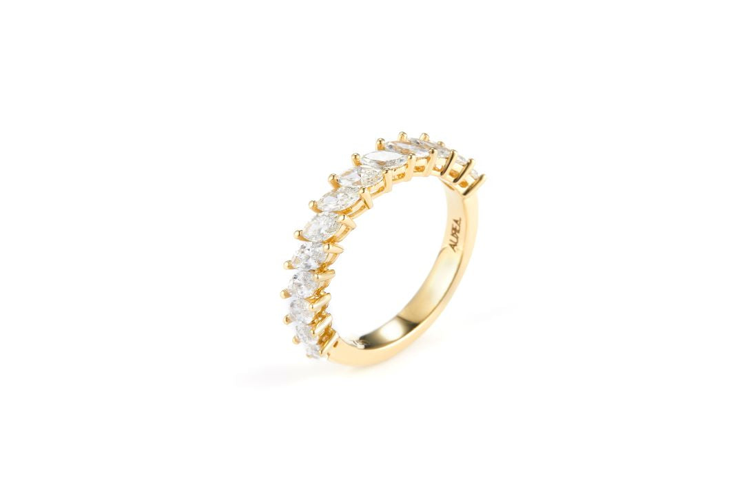 18ct yellow gold Marquise Lab Grown Diamond ring