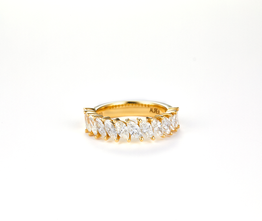 18ct yellow gold Marquise Lab Grown Diamond ring